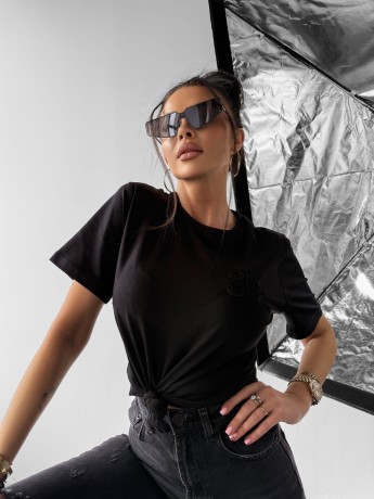 Przejdź do produktu T-shirt SOFT ROSE OLAVOGA - czarny