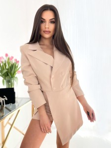 spodenki-bez-sassy-femininebutik.jpg