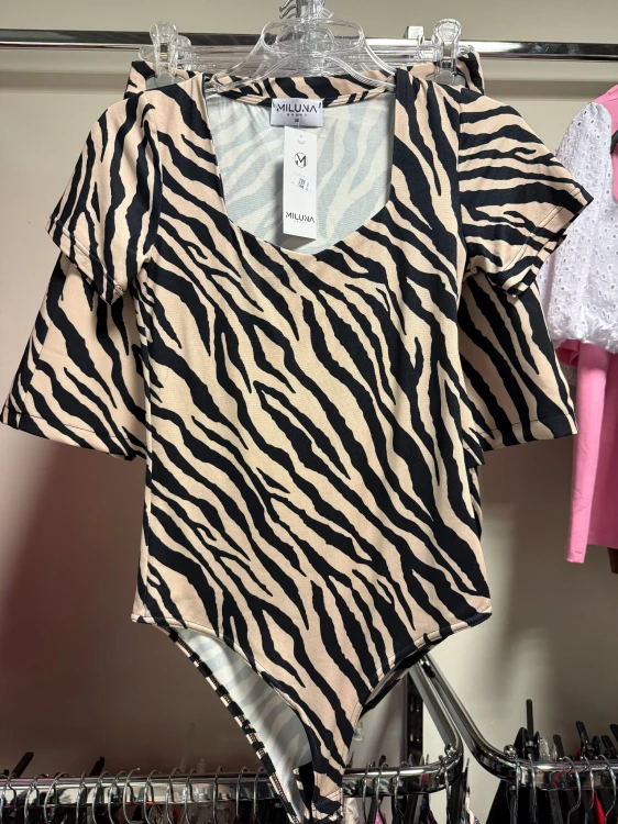 komplet-zebra-bezowy-femininebutik.jpg