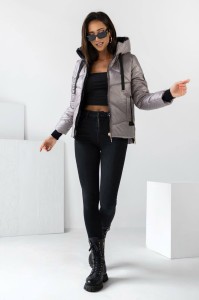 kurtka-pikowana-szara-aurelia-femininebutik.jpg