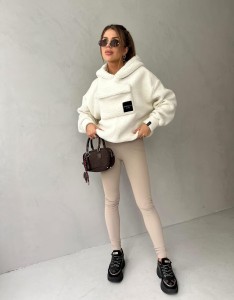 bluza-smietanka-teddy-femininebutik.jpg