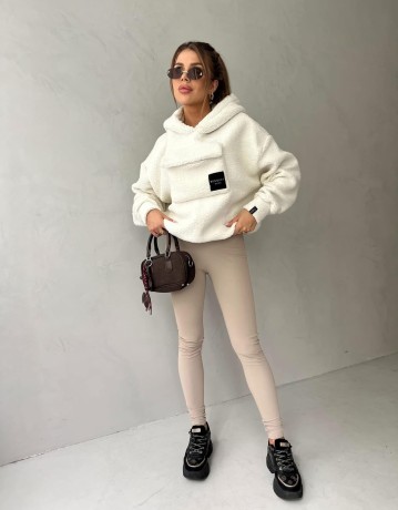 Przejdź do produktu Bluza TEDDY - śmietanka
