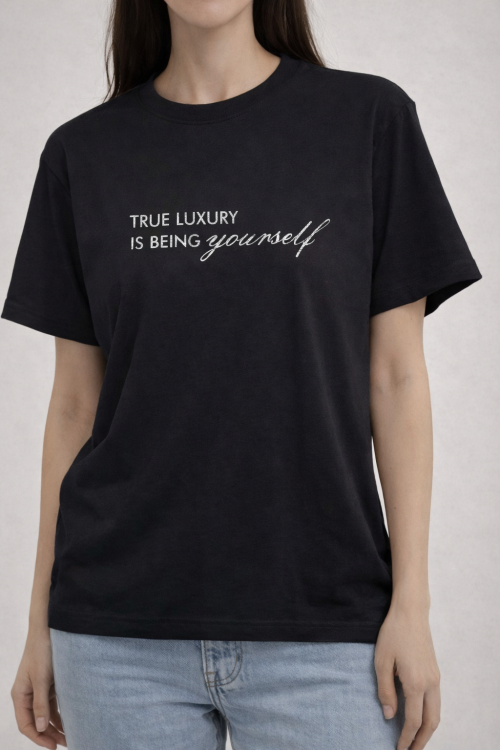 tshirt-czarny-femininebutik.png