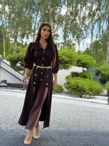 sukienka-czekoladowa-natalie-femininebutik.webp