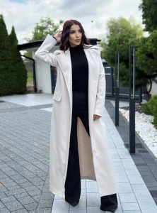 plaszcz-jasno-bezowy-roma-femininebutik.webp