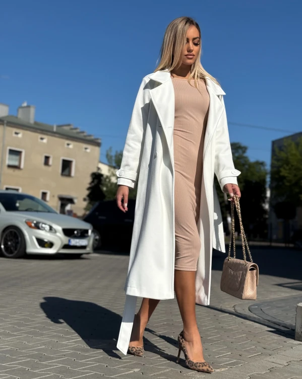 plaszcz-bialy-sicilia-feminine-butik.webp