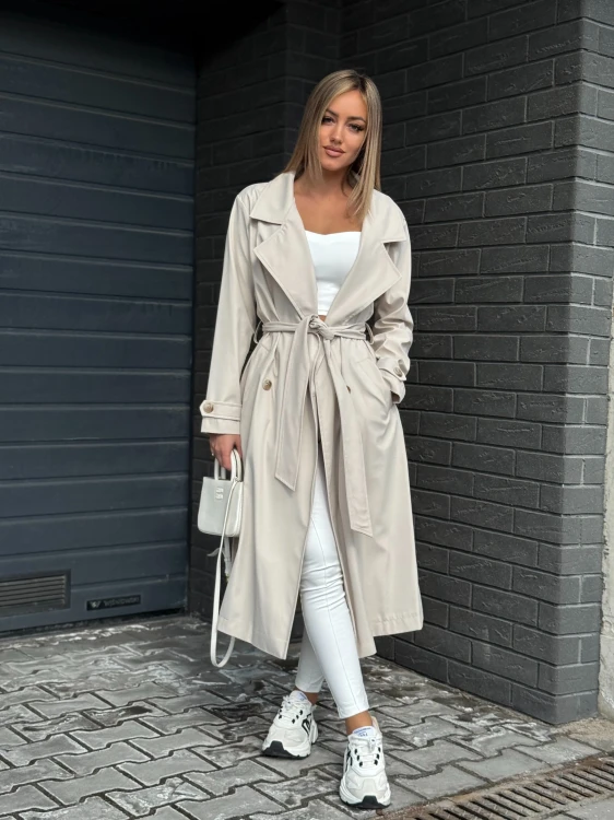 trencz-bialy-plaszcz-femininebutik.webp