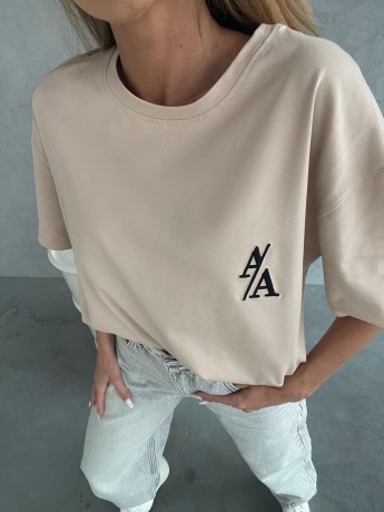 Przejdź do produktu T-shirt LOGO beż