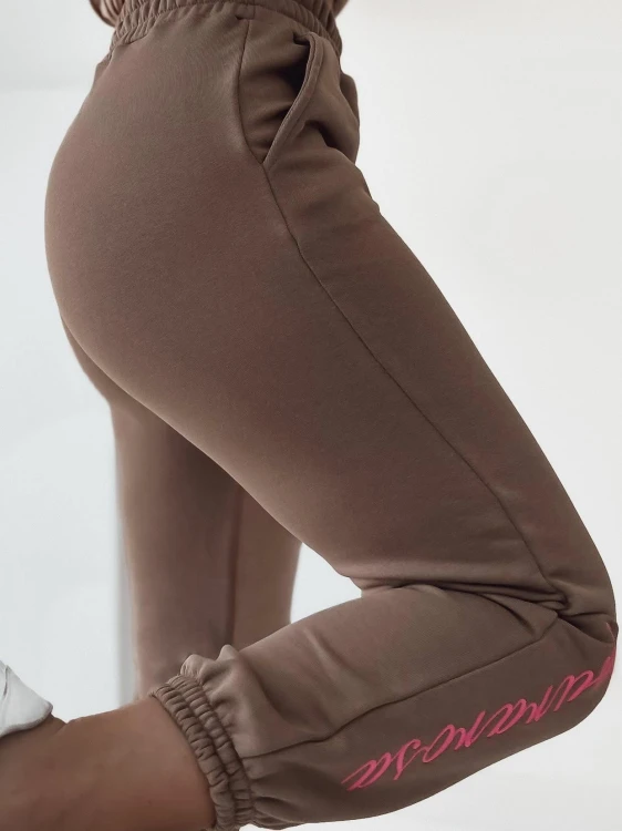 joggery-brązowe-femininebutik.jpg